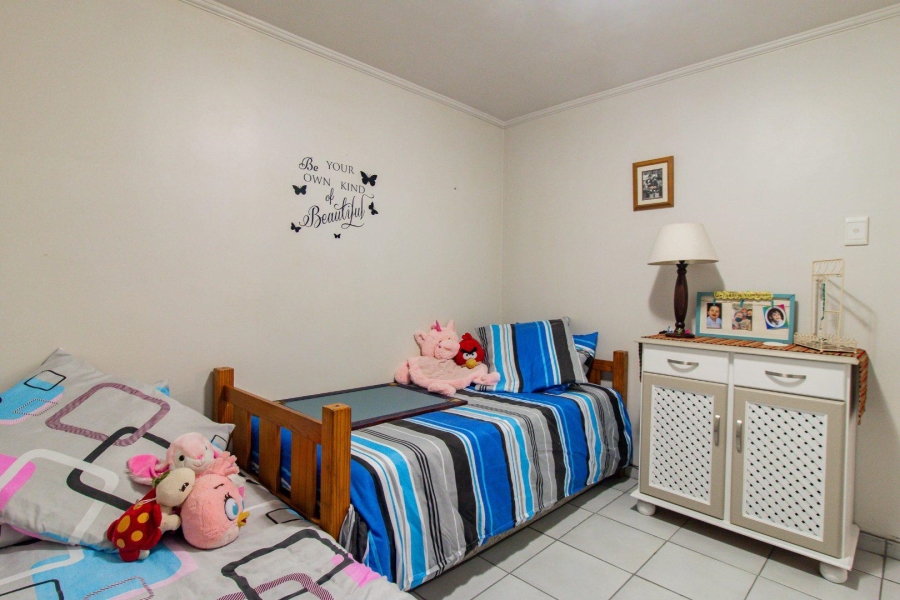 2 Bedroom Property for Sale in Gansbaai Central Western Cape
